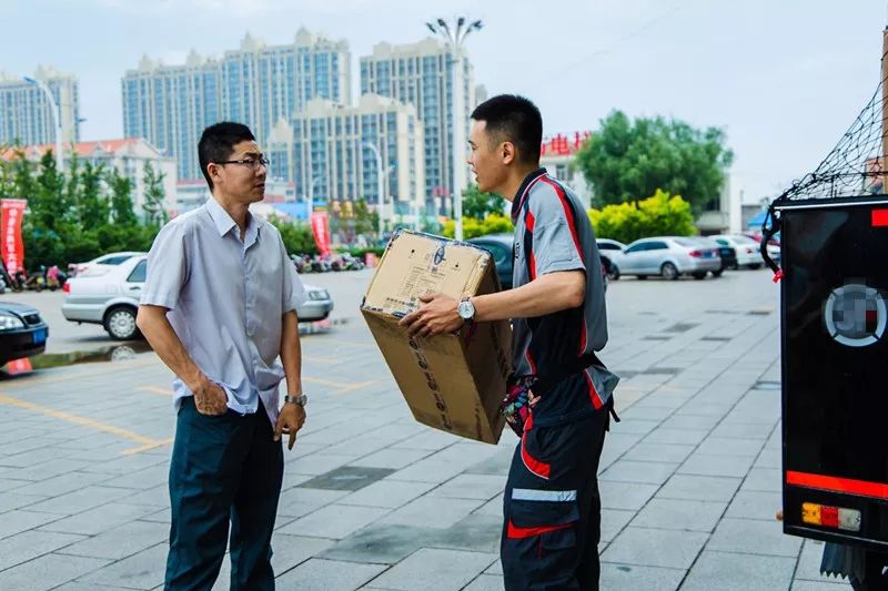 莱州地区最新招聘资讯速递，赶集网热门招工动态一览